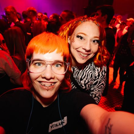 Paul Elstak feat. MC Boogshe