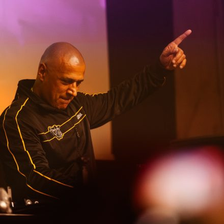 Paul Elstak feat. MC Boogshe