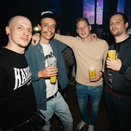 Paul Elstak feat. MC Boogshe