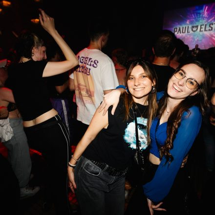 Paul Elstak feat. MC Boogshe