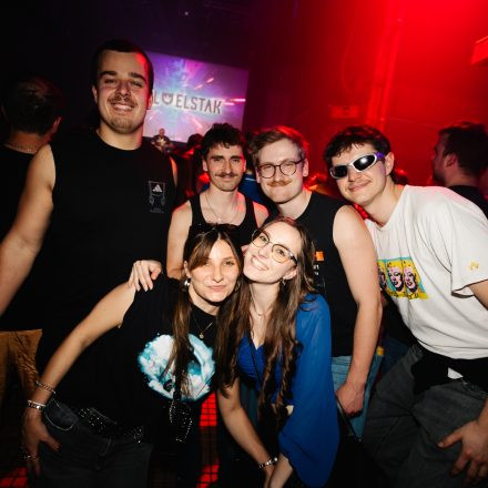 Paul Elstak feat. MC Boogshe