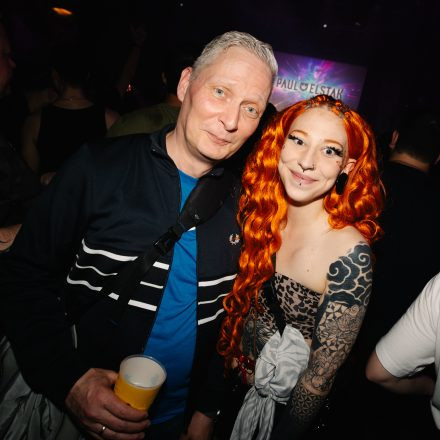 Paul Elstak feat. MC Boogshe