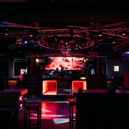 SHOCKWAVE - EDITION 003