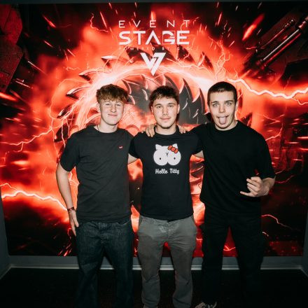 SHOCKWAVE - EDITION 003