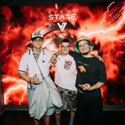 SHOCKWAVE - EDITION 003