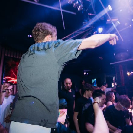 SHOCKWAVE - EDITION 003