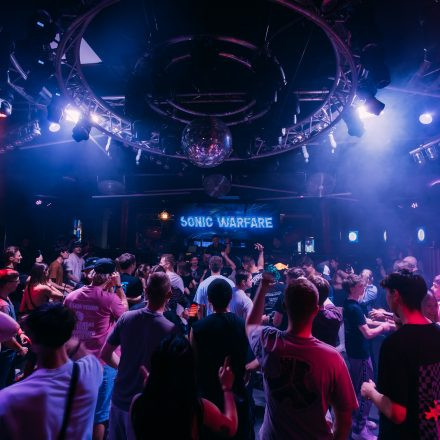 SHOCKWAVE - EDITION 003