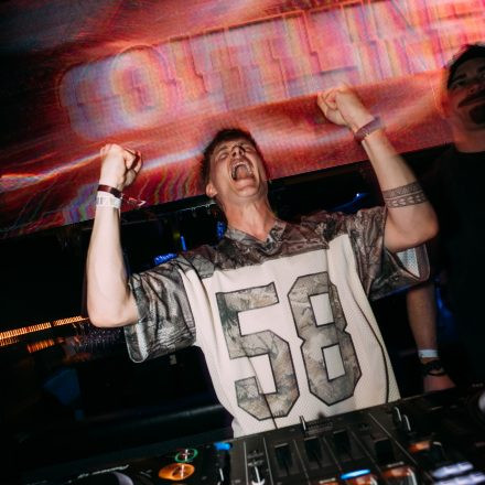 SHOCKWAVE - EDITION 003