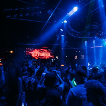 SHOCKWAVE - EDITION 003