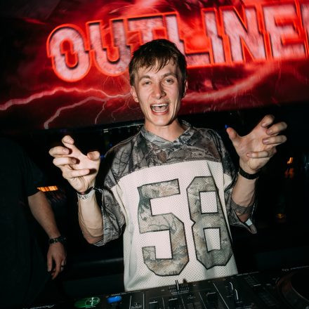 SHOCKWAVE - EDITION 003