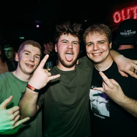 SHOCKWAVE - EDITION 003