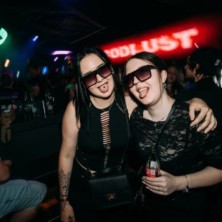 SHOCKWAVE - EDITION 003