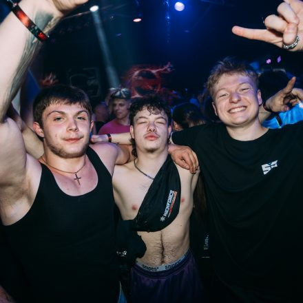 SHOCKWAVE - EDITION 003