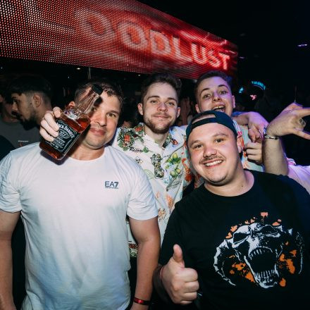 SHOCKWAVE - EDITION 003