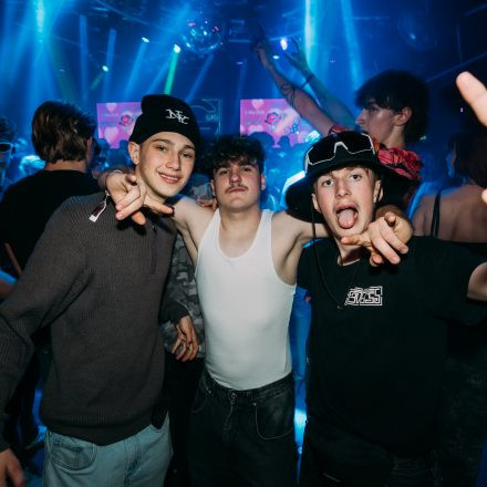 SHOCKWAVE - EDITION 003