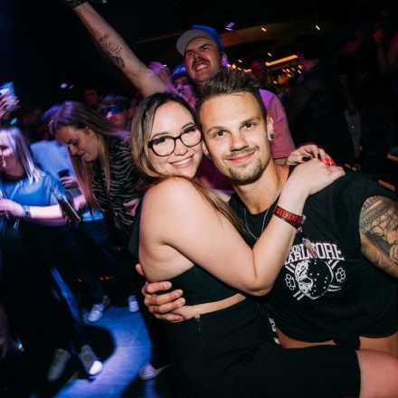 SHOCKWAVE - EDITION 003