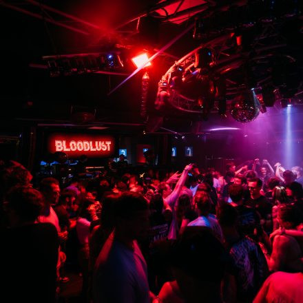 SHOCKWAVE - EDITION 003