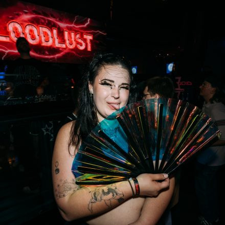 SHOCKWAVE - EDITION 003