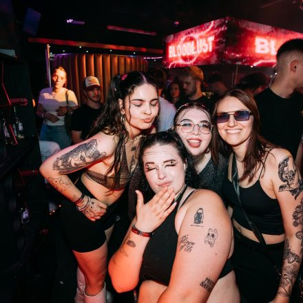 SHOCKWAVE - EDITION 003