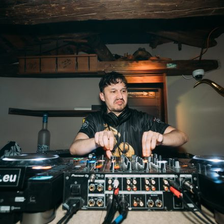 SHOCKWAVE - EDITION 003