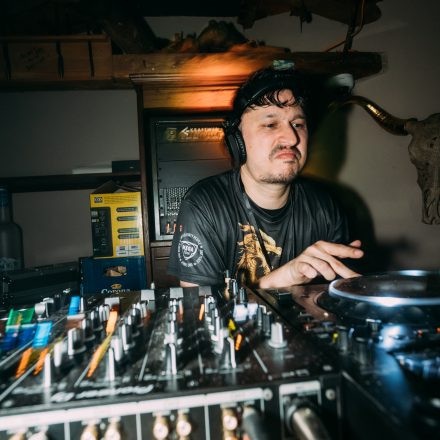 SHOCKWAVE - EDITION 003