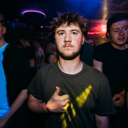 SHOCKWAVE - EDITION 003