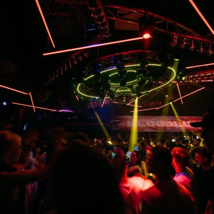 SHOCKWAVE - EDITION 003