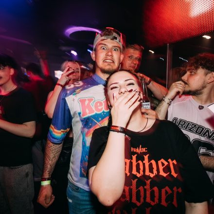 SHOCKWAVE - EDITION 003