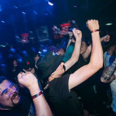 SHOCKWAVE - EDITION 003