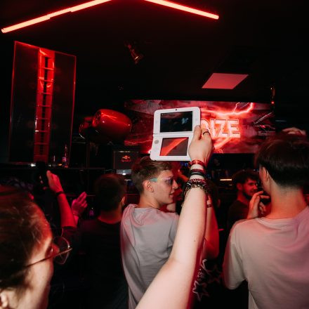 SHOCKWAVE - EDITION 003