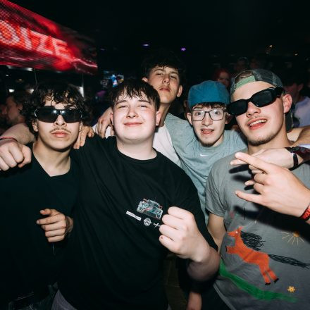 SHOCKWAVE - EDITION 003