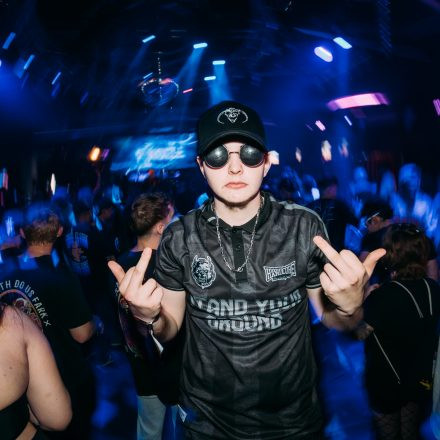 SHOCKWAVE - EDITION 003