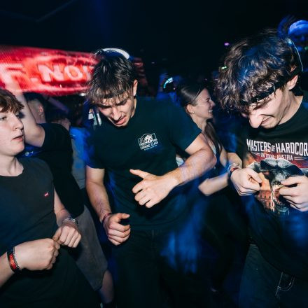 SHOCKWAVE - EDITION 003