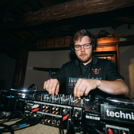 SHOCKWAVE - EDITION 003