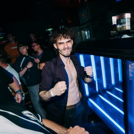 SHOCKWAVE - EDITION 003