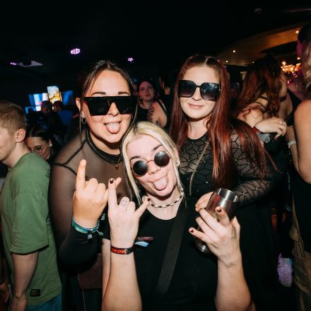 SHOCKWAVE - EDITION 003