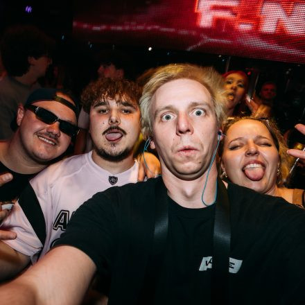 SHOCKWAVE - EDITION 003