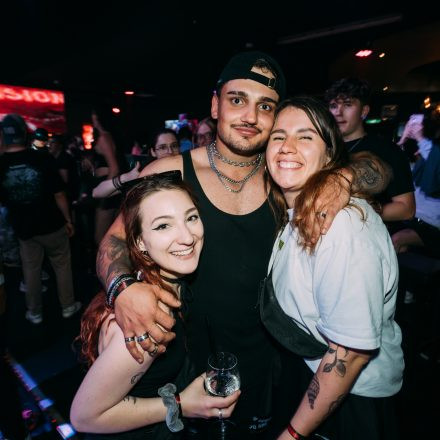 SHOCKWAVE - EDITION 003