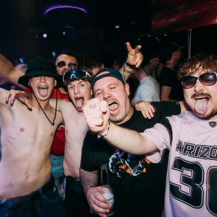 SHOCKWAVE - EDITION 003