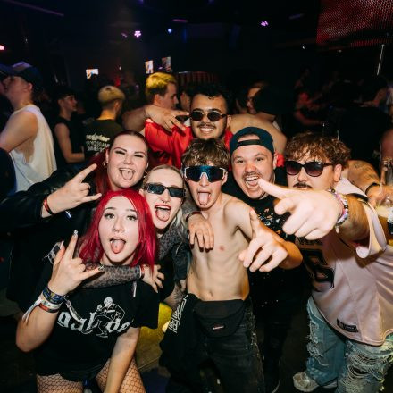 SHOCKWAVE - EDITION 003