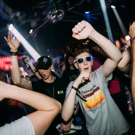 SHOCKWAVE - EDITION 003