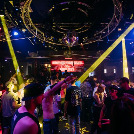 SHOCKWAVE - EDITION 003