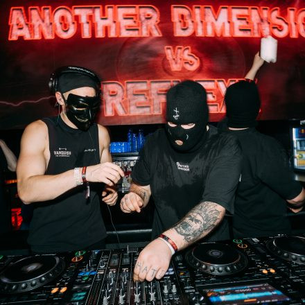 SHOCKWAVE - EDITION 003