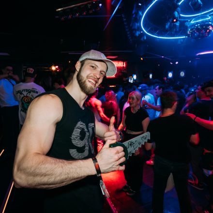 SHOCKWAVE - EDITION 003