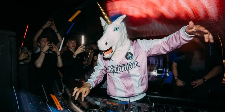 SHOCKWAVE - EDITION 003