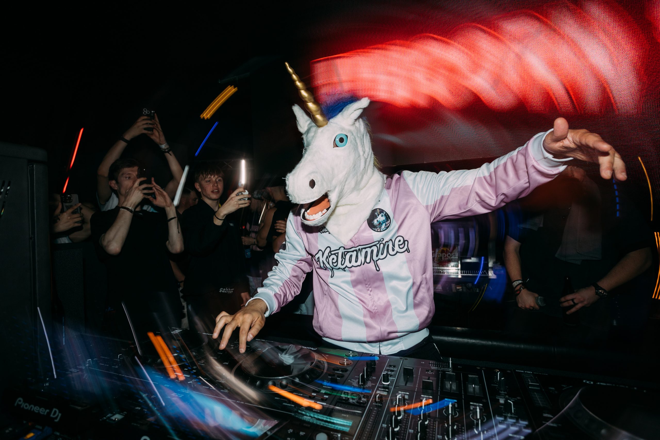 SHOCKWAVE - EDITION 003