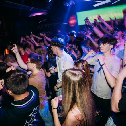 SHOCKWAVE - EDITION 003