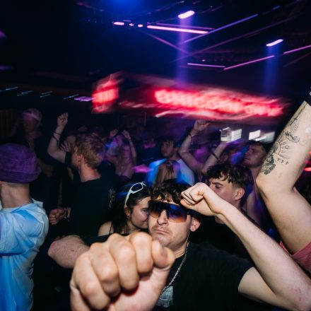 SHOCKWAVE - EDITION 003