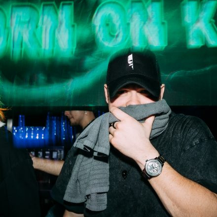 SHOCKWAVE - EDITION 003