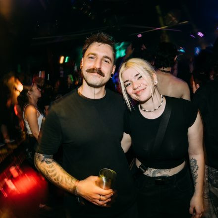 SHOCKWAVE - EDITION 003